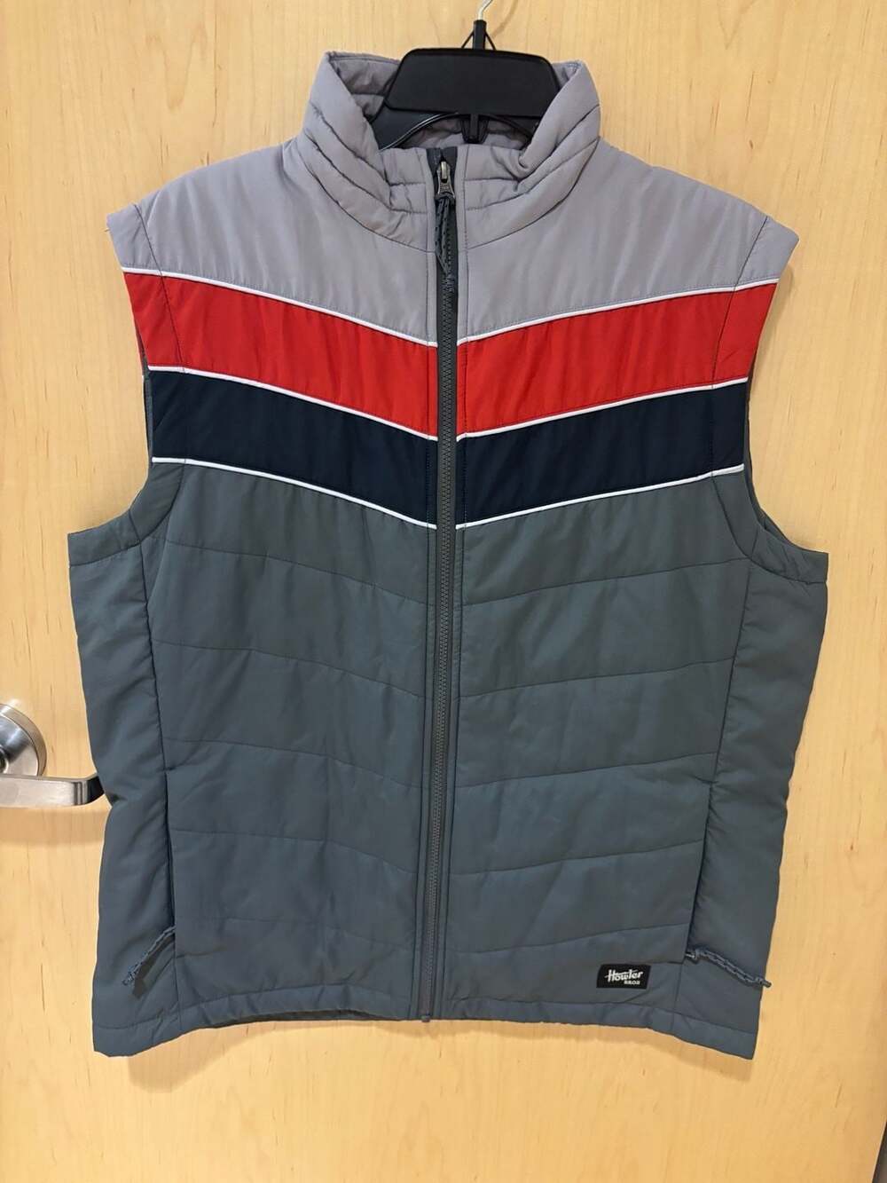 Howler Bros Puffer Vest Size L Gray Red Blue Colorblock